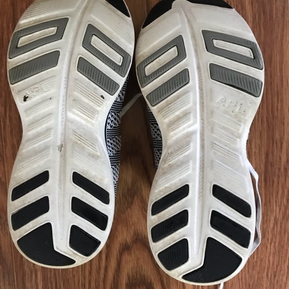 Ladies sneakers - Picture 2 of 6